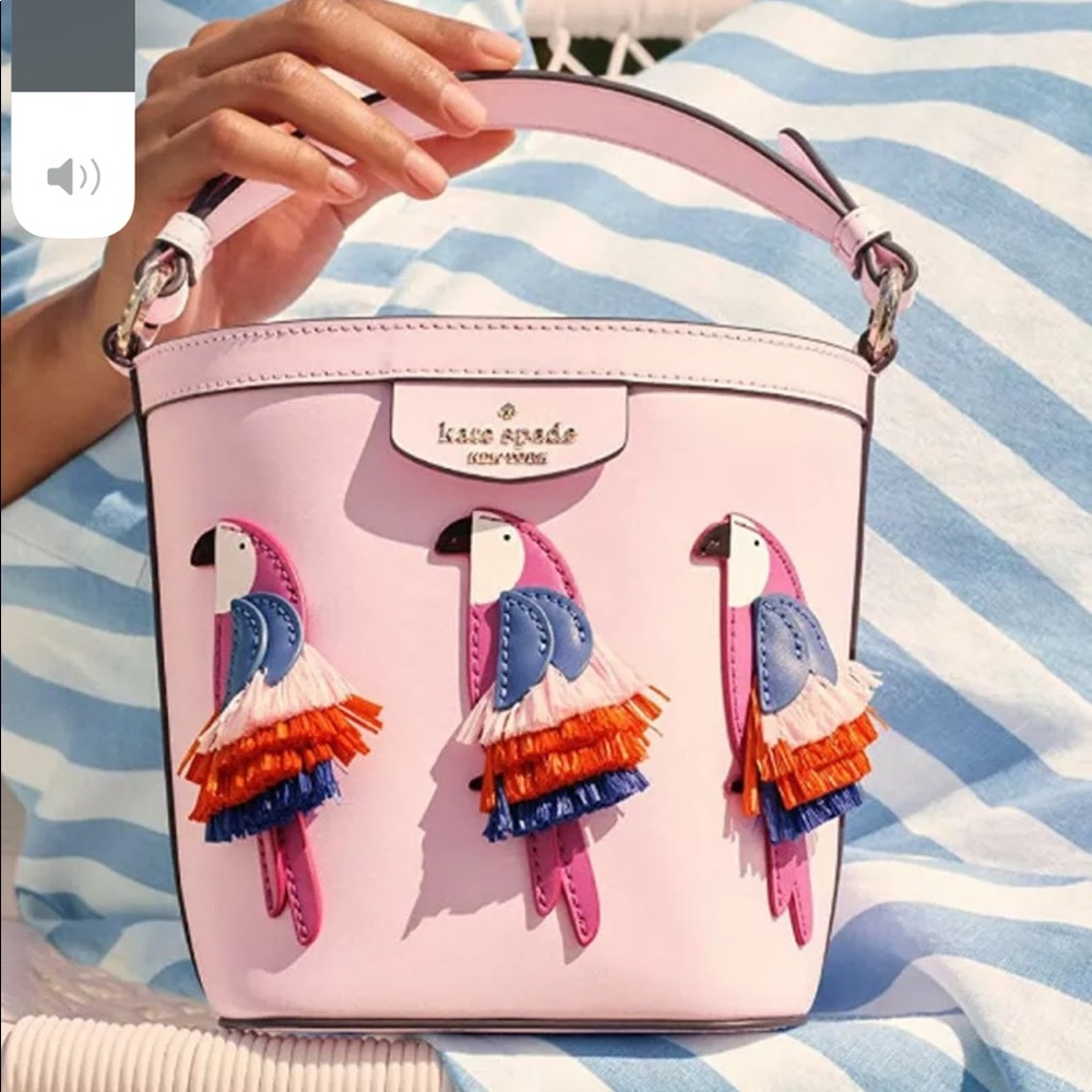 KATE SPADE PIPPA LEATHER BUCKET CROSSBODY BAG
